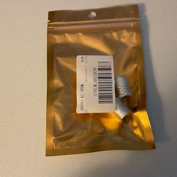 Dodge Logo Valve Stem Caps in Silver NWT - Picture 5 of 5